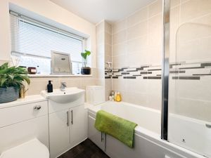 Photo 11- click for photo gallery